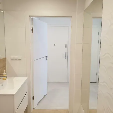 Yacht Apartament Nowy, Blisko Morza I Centrum Apartmán Kolobřeh